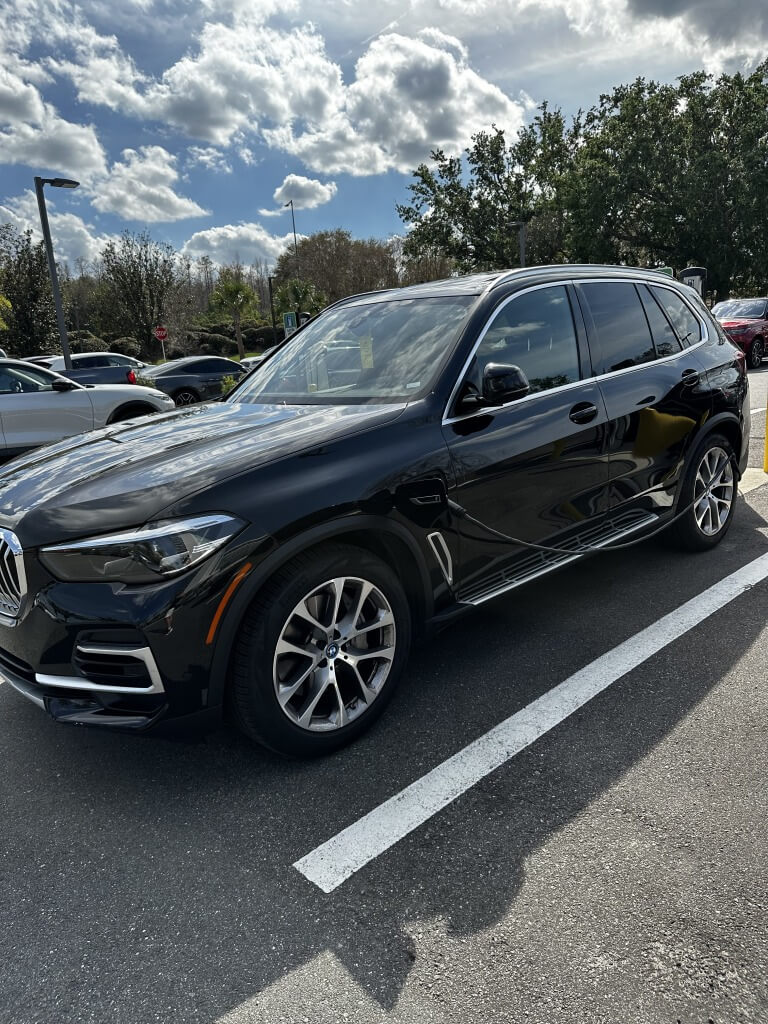 EV Charging Using ChargePoint Stations at Walt Disney World Swan Reserve