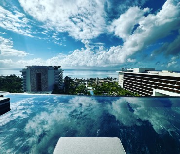 Preferred Observatory Rooftop Pool at Secrets Moxche