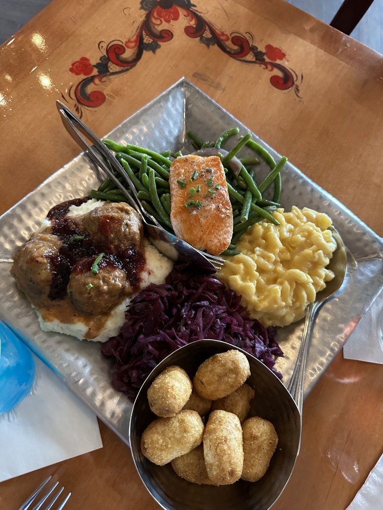 Akershus Royal Banquet Hall: Princess Storybook Dining - Food